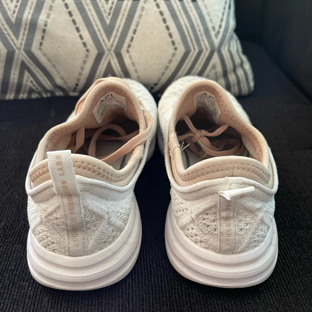 APL" TechLoom Phantom Athletic Propulsion Labs-White & Cream - Picture 6 of 13